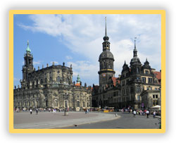 Hofkirche und Schloss Hofkirche und Schloss